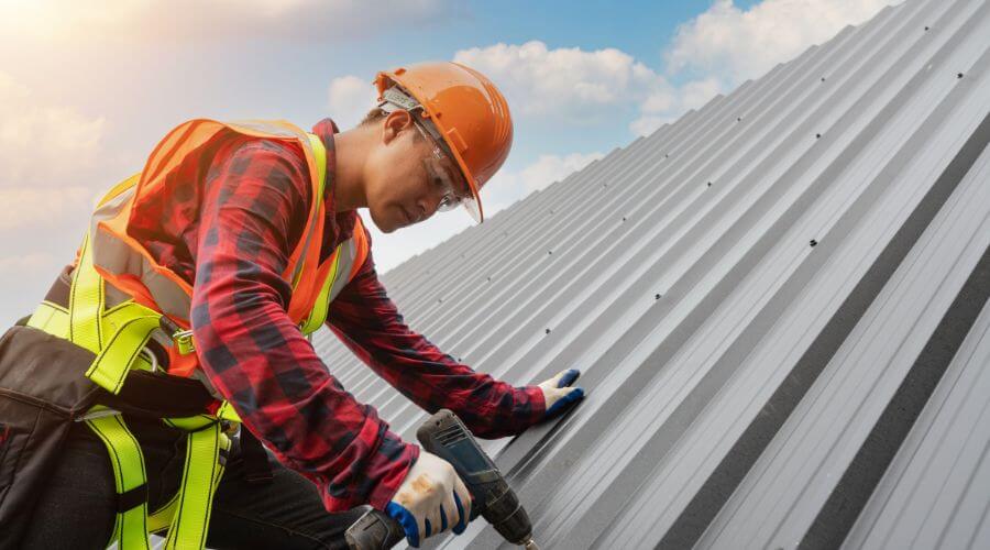 Professional Emergency Roof Repairs services in Christopher, IL